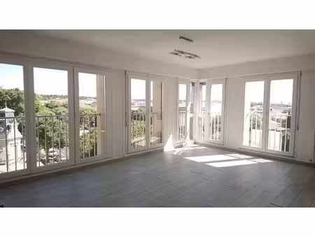 location appartement 2 pièces 45m² nimes 30900