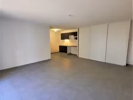 location appartement 3 pièces 66m² pins justaret 31860