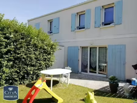 maison à louer 4 pièces 80.83 m² - tonnay-charente (17) - 850€