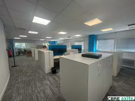 achat local professionnel 406m² meylan 38240
