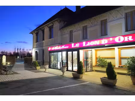 fonds de commerce à vendre montlucon 18 pièce(s) 812m2 489 000€