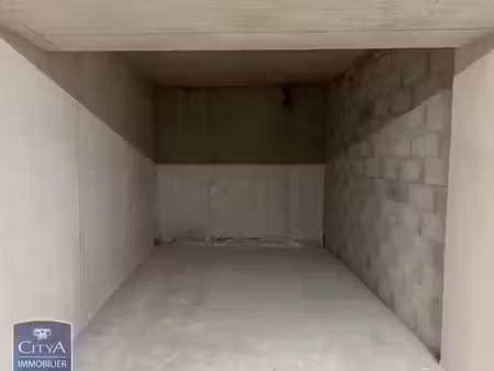 parking à louer - marseille 2e arrondissement (13002) - 102€