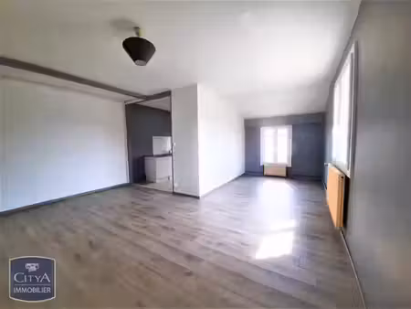 appartement à louer 3 pièces 66.04 m² - coutras (33) - 610€