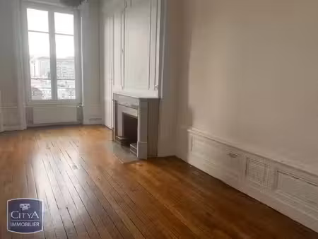 appartement à louer 4 pièces 89.4 m² - lyon 7e arrondissement (69007) - 1 186€