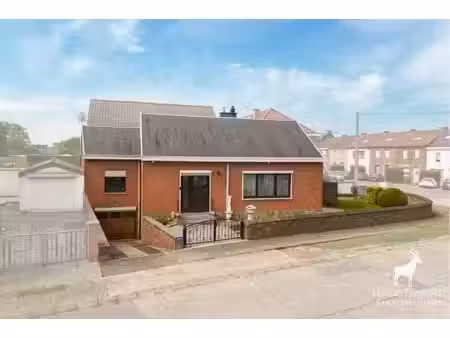 maison à vendre avec garage et terrasse   fayt-lez-manage (vbe55270)