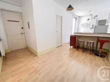 location appartement 1 pièce 32m² clermont ferrand 63000