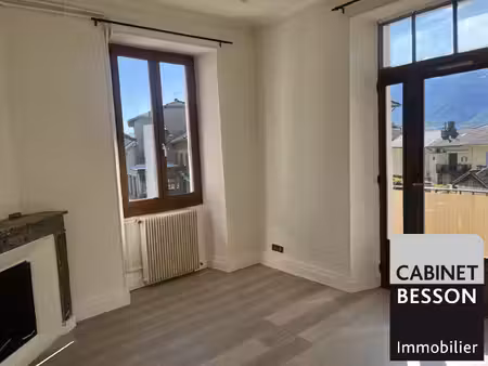 location appartement 2 pièces 37m² le champ pres froges 38190