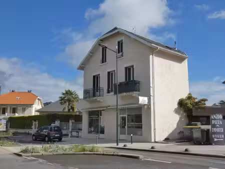 location appartement 3 pièces 66m² aix les bains 73100