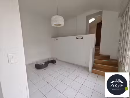 location appartement 2 pièces 39m² epernon 28230