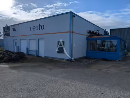 location local commercial