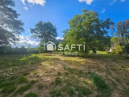 vente terrain 1669 m² val d’arcomie (15320)