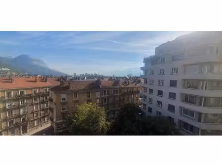 location appartement 2 pièces 68 m² à grenoble (38000)