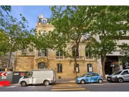 location bureaux 1 498 m²