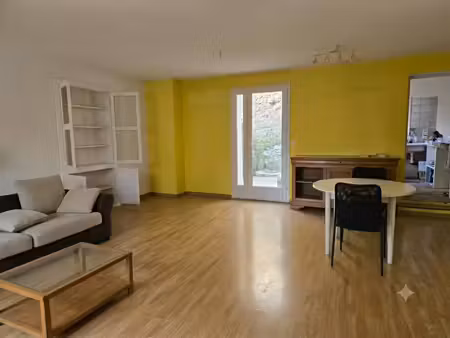 maison avec terrasse et local commercial