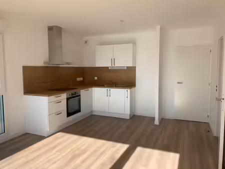 location appartement 3 pièces 62m²