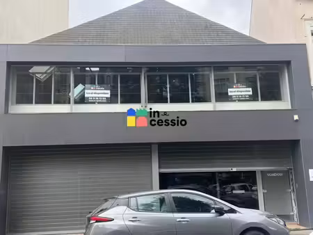location commerce le mans 72000 225m²