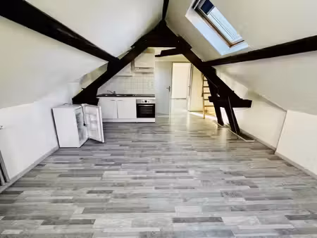location appartement 2 pièces 38 m2 à saint-quentin