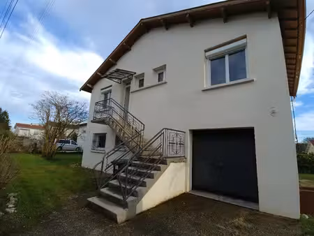 location maison 4 pièces 100 m² à caussade (82300)  830 €