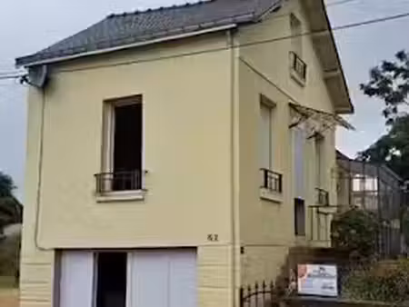 location maison 3 pièces 45 m² à locminé (56500)  751 €