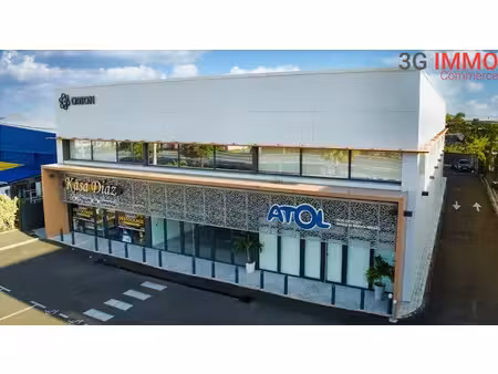 location locaux professionnels 2 pièces 238 m² à baie mahault (97122)  5 996 €