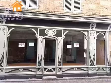 location locaux professionnels 3 pièces 50 m² à villefranche-de-rouergue (12200)  430 €