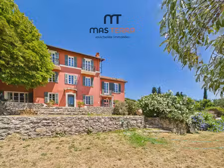 maison 9 pièces - 248 m²