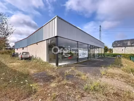 location commerce 551 m² à malemort (19360)