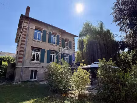 vente propriété 9 pièces