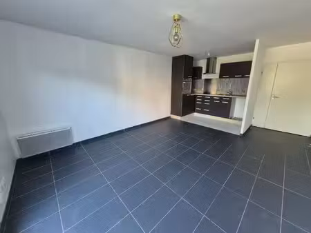 location appartement 3 pièces 58m² loos 59120