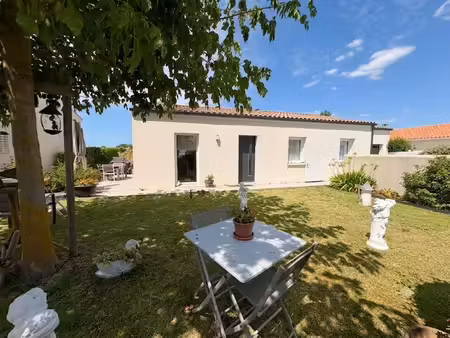 vente maison 4 pièces 88 m² à saujon (17600)  275 600 €