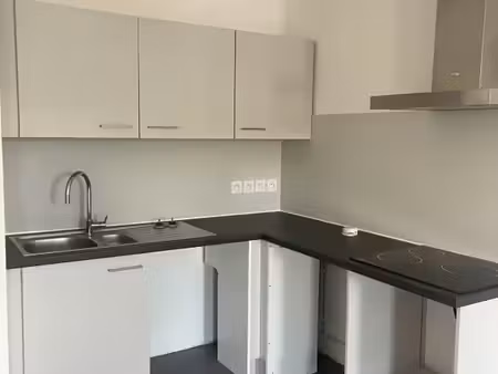 location appartement 3 pièces 58 m² à castelginest (31780)