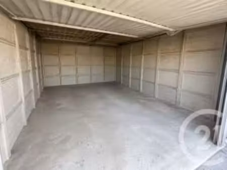 vente garage et parking au mans (72000) : à vendre / 23m² le mans