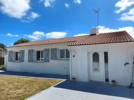 vente maison à challans (85300) : à vendre / 104m² challans