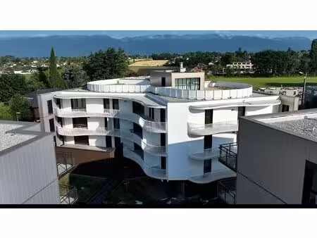 ferney-voltaire - appartement t4  3 chambres  dans résidence de