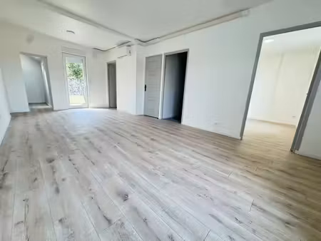 location appartement 3 pièces 50 m² à montluçon (03100)  665 €