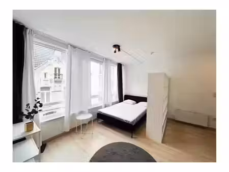 immeuble mixte à louer à rue jourdan saint-gilles (vbe55471)
