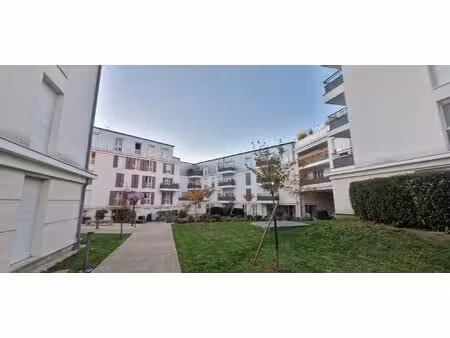 location appartement 3 pièces 76m² argenteuil 95100