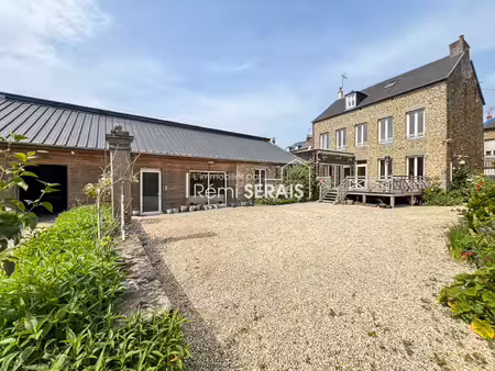 achat maison 9 pièces 270m²