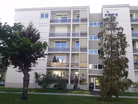 location appartement 4 pièces 66 m² à bordeaux (33000)