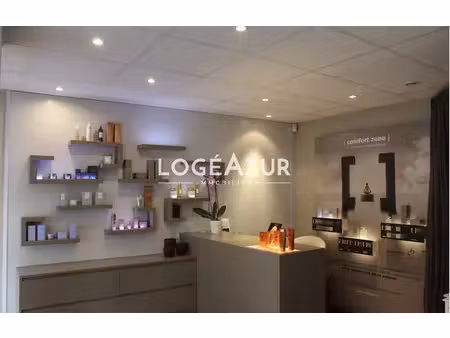vente locaux professionnels 4 pièces 66 m² à juan les pins (06160)  75 000 €