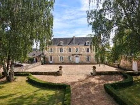 vente maison piscine au lion-d'angers (49220) : à vendre piscine / 420m² le lion-d'angers