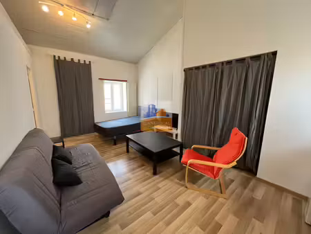 location appartement 1 pièce 28m²