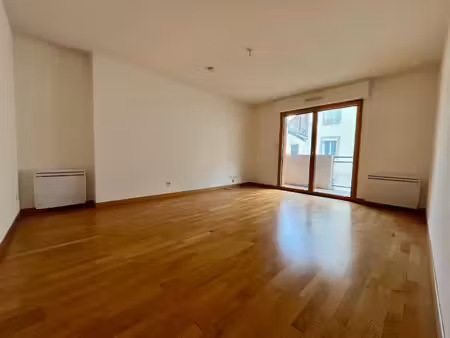 location appartement 3 pièces 63m² nantes 44000