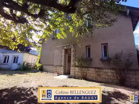 vente maison 6 pièces 253 m² à avord (18520)  121 900 €