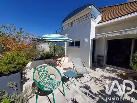 appartement à montigny-le-bretonneux (78180)