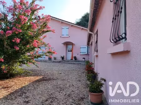 maison de village à la barde (17360)