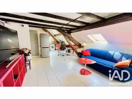 loft à la londe-les-maures (83250)