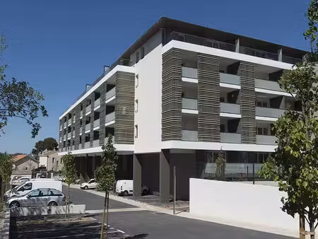 location appartement 3 pièces 89 m² à marseille 8 (13008)