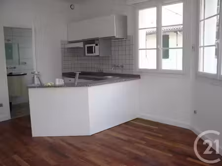 location appartement 2 pièces 32m² mont de marsan 40000