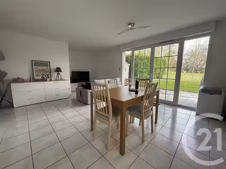 location appartement 3 pièces 61m² orthez 64300